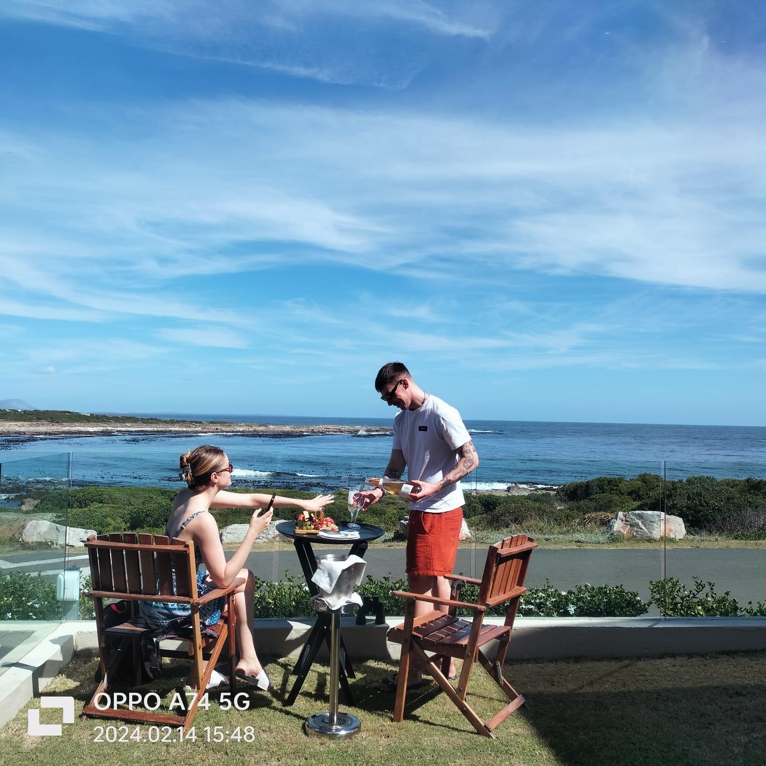Schulphoek Seafront House Hermanus Exterior photo A braai in Hermanus, South Africa