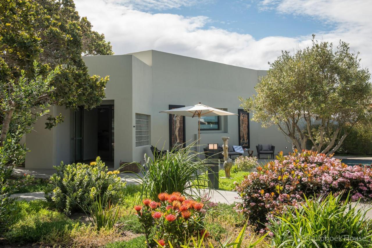 Schulphoek Seafront House Hermanus Exterior photo The house of the artist in Saint-Germain-sur-Avre